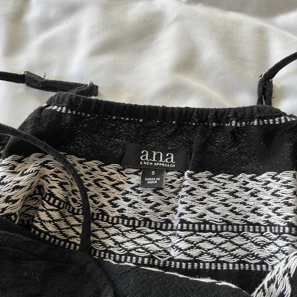 Tassel Tank - Picture 3 of 3